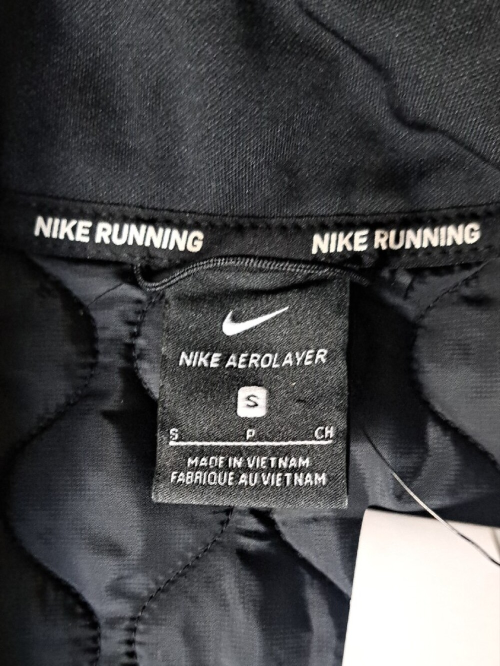 NWT Women's Nike Black Quilted Zip-Up Vest with Reflective Swoosh Sz. S - Picture 2 of 4